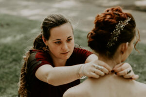 Portrait Marie Gonon lors d'un shooting créatrice de bijoux